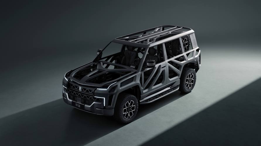 成都182仰望U8硬派越野的科技魅力，国能汽车对传统燃油车市场的冲击